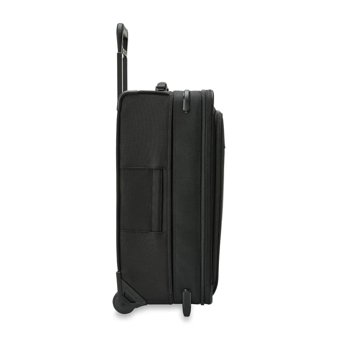 Briggs & Riley Baseline Medium Expandable Upright Luggage